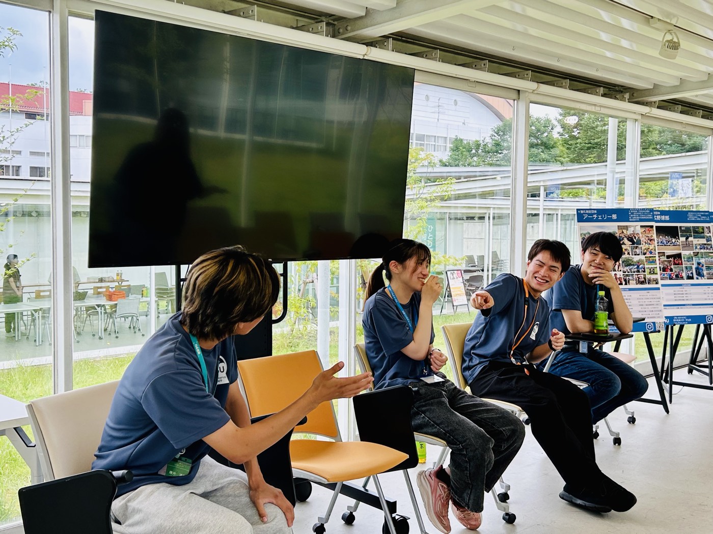 在学生とふれあう場の様子11
