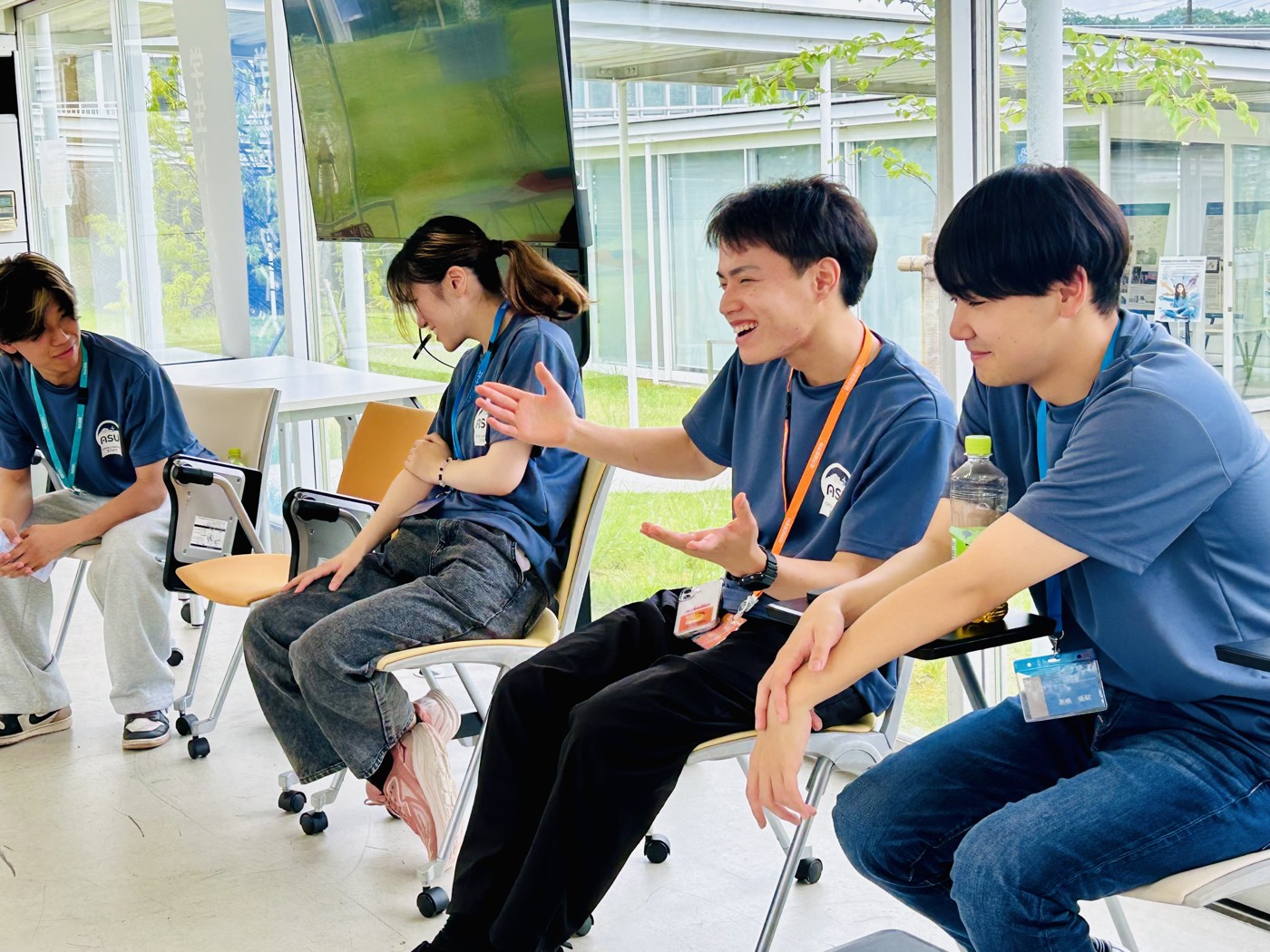 在学生とふれあう場の様子12